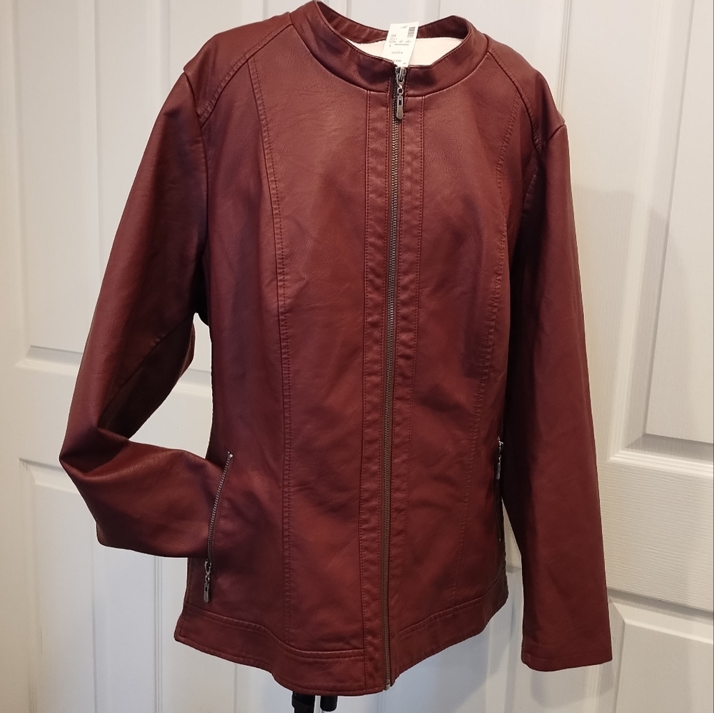 NWT Avenue Faux Leather Jacket size 22/24